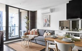A Cozy 2Br Apt On Spencer St With Free Parking
